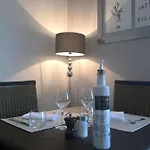 Logis Auberge Côté Jardin Hotel
