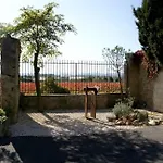 Hotel Logis Auberge Côté Jardin 3*