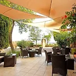 Hotel Logis Auberge Côté Jardin