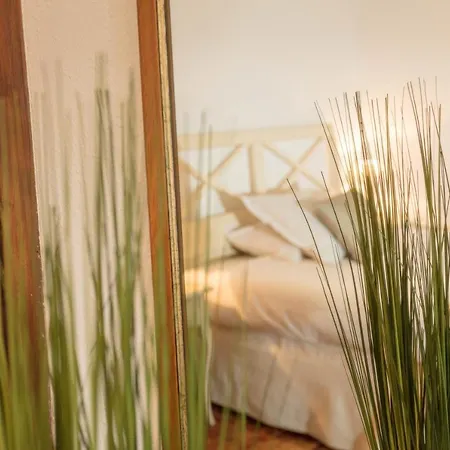 Logis Auberge Côté Jardin 3* Lézignan-Corbières