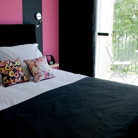 Logis Auberge Côté Jardin 3* Lézignan-Corbières