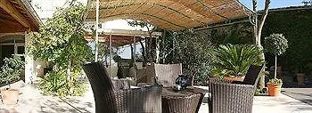 Logis Auberge Cote Jardin Hotel 3*